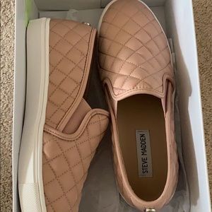 Steve Madden blush pink slip on